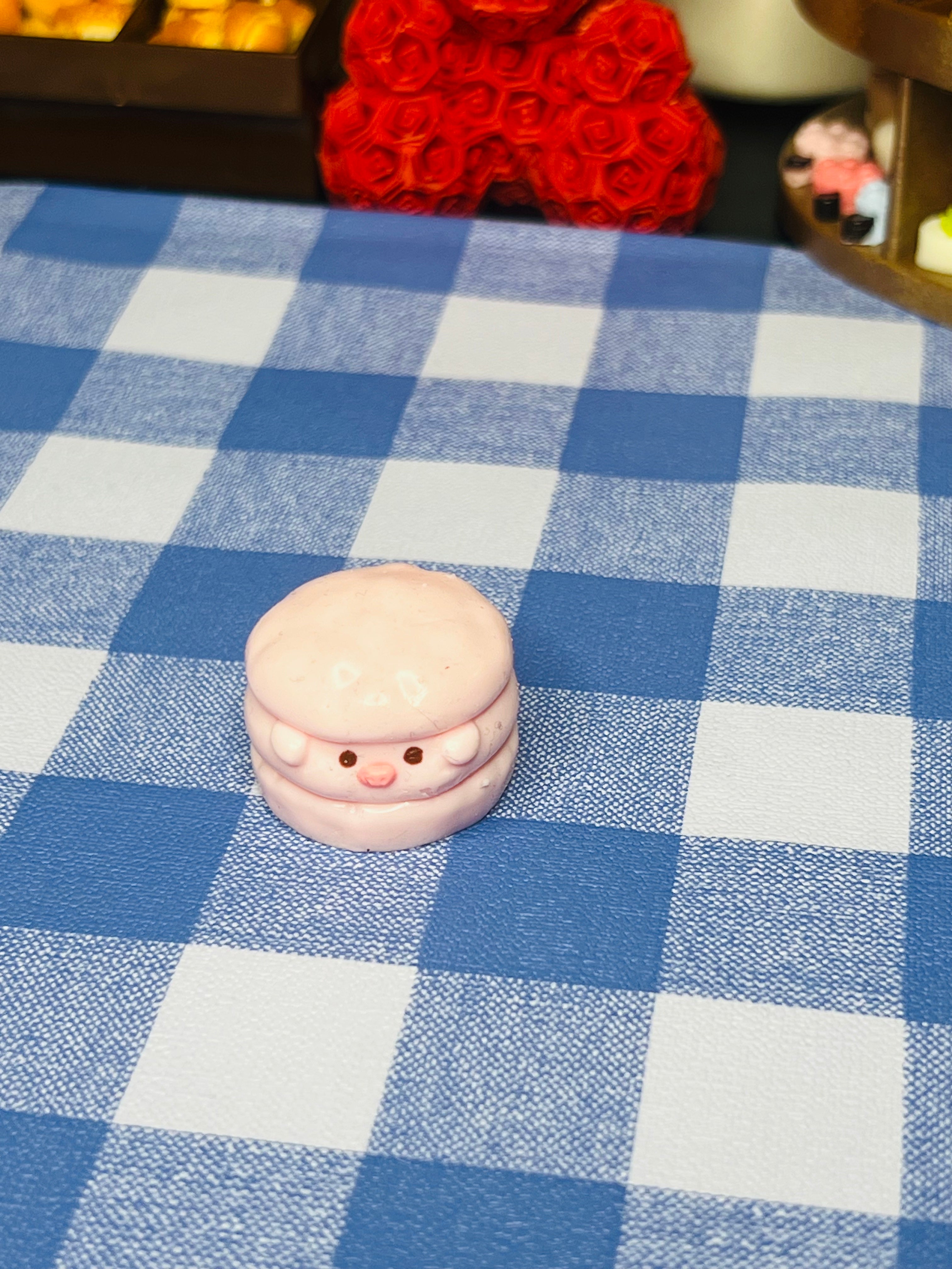 Piggy Piggy Tiny Macaron Squishy