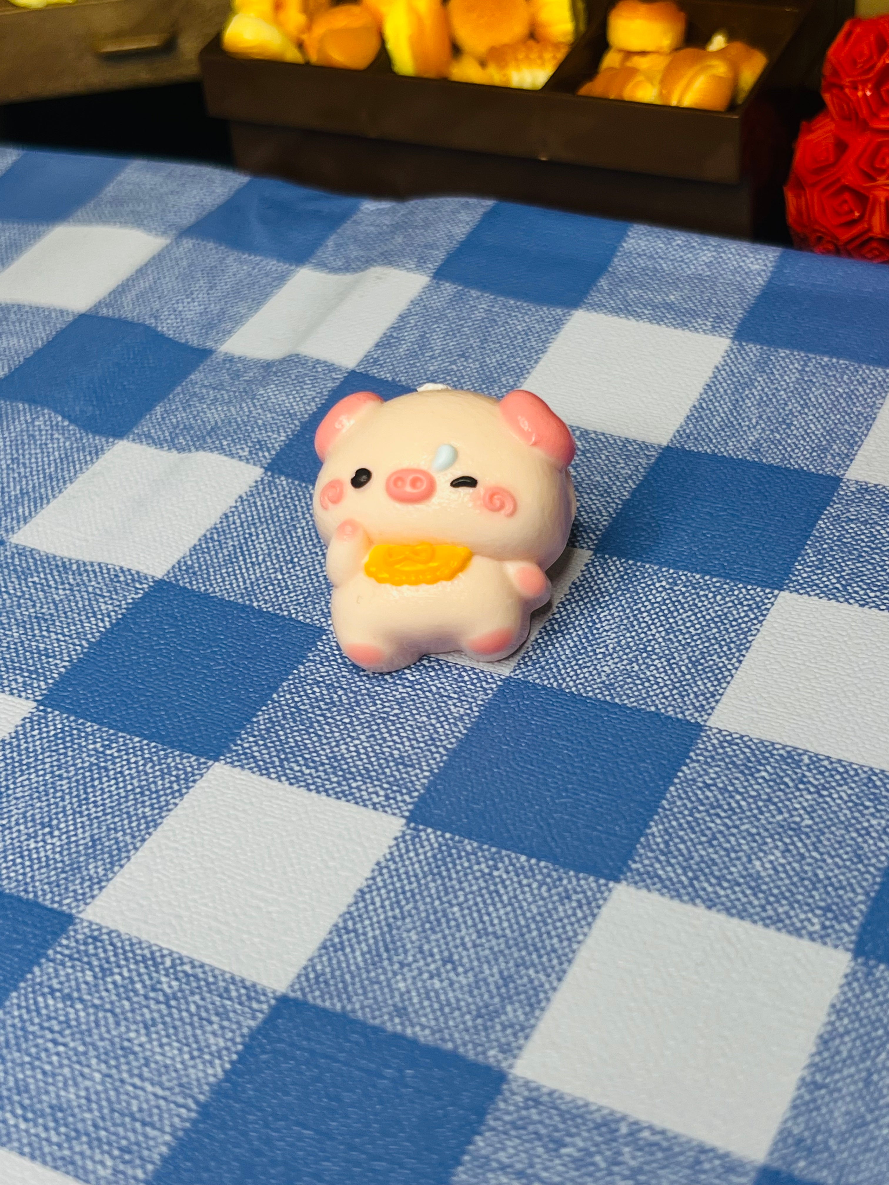 Piggy Piggy Peachy Piglet Squishy