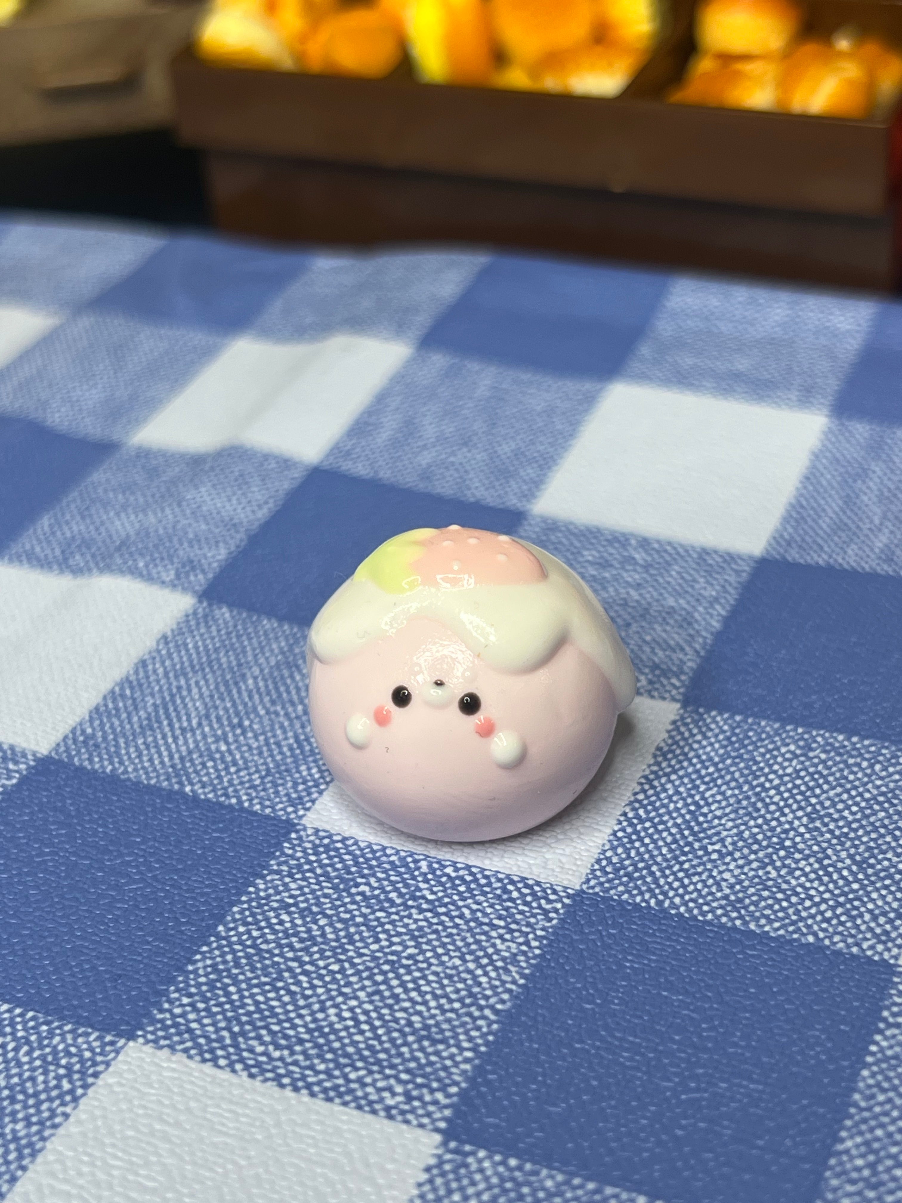 Kawaii Seal Blush Pearl Mochi Squishy