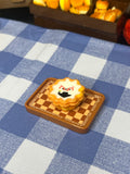 Kawaii Seal Berry Waffle Tart Squishy