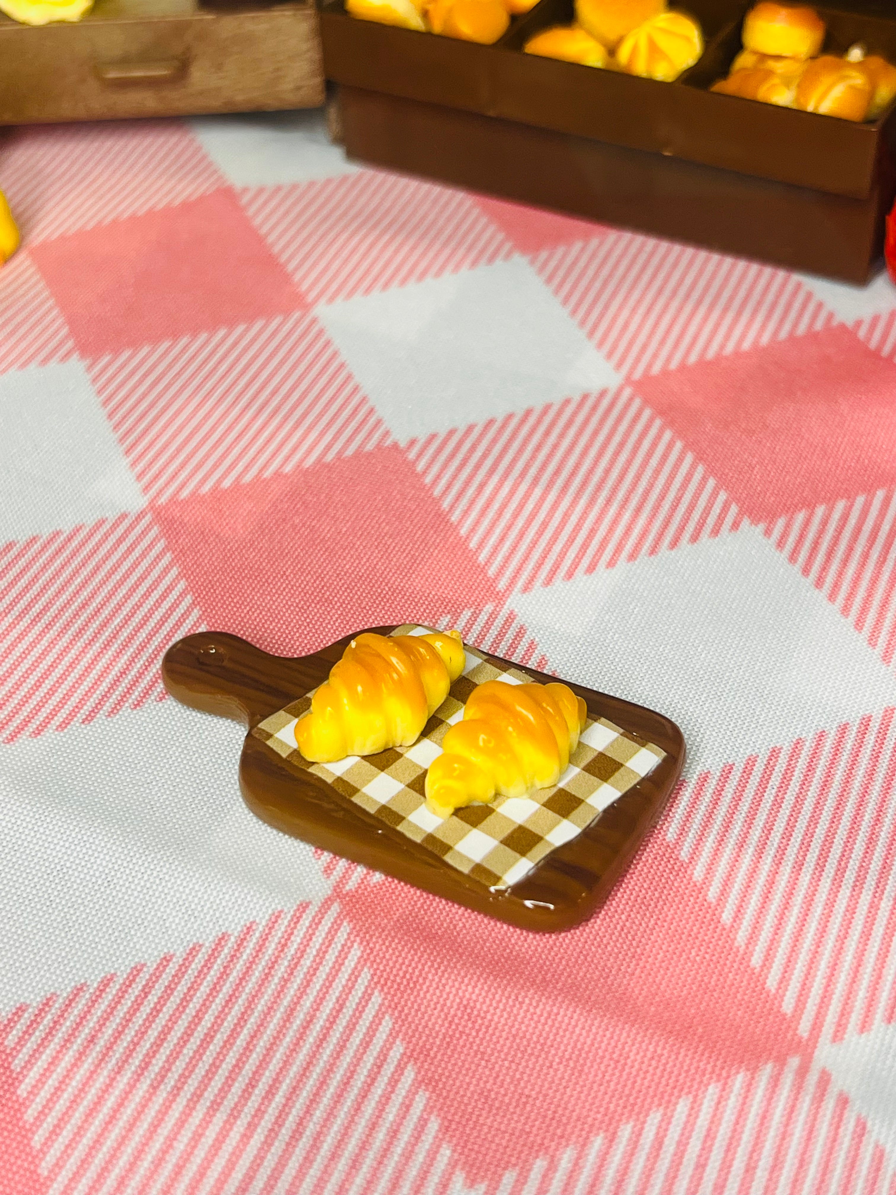 Mini Buttery Croissant Board Taba Squishy