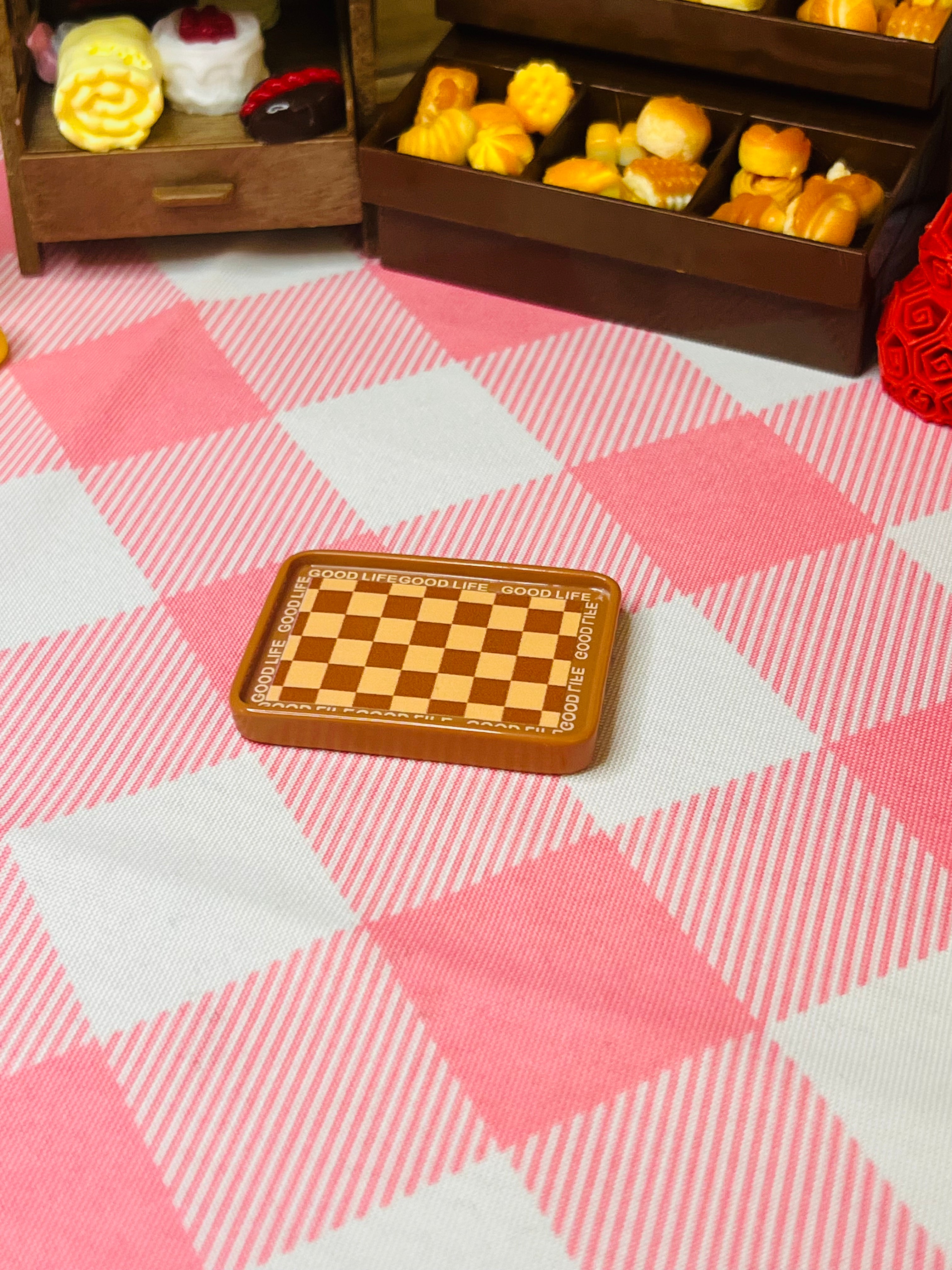 Cocoa Checker Snack Tray Mini Dining Plate - Mini Dining Plate Series