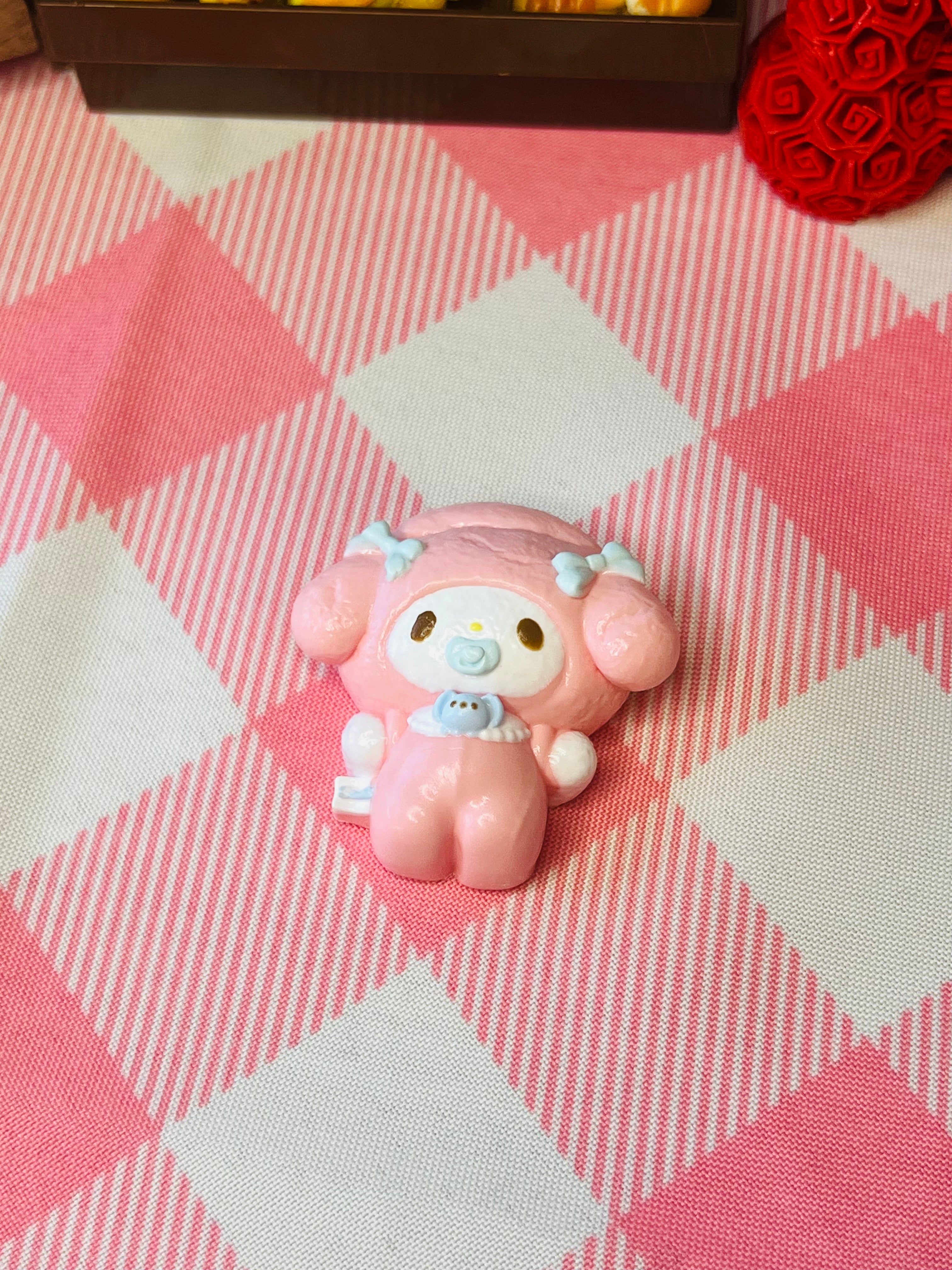 Peach Bear Flower Hug Mini Taba Squishy